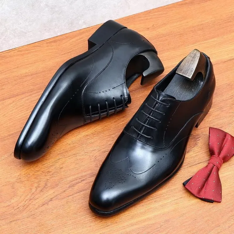 Diamoré Elegant Lace-Tie Shoes