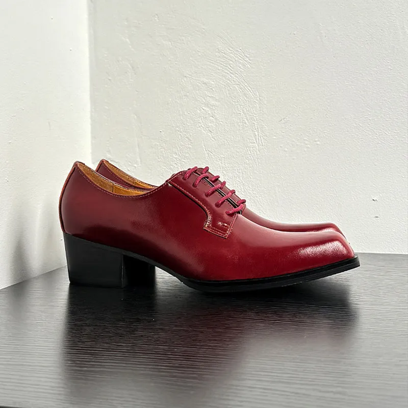 Lustrévo Classic Strap Monk